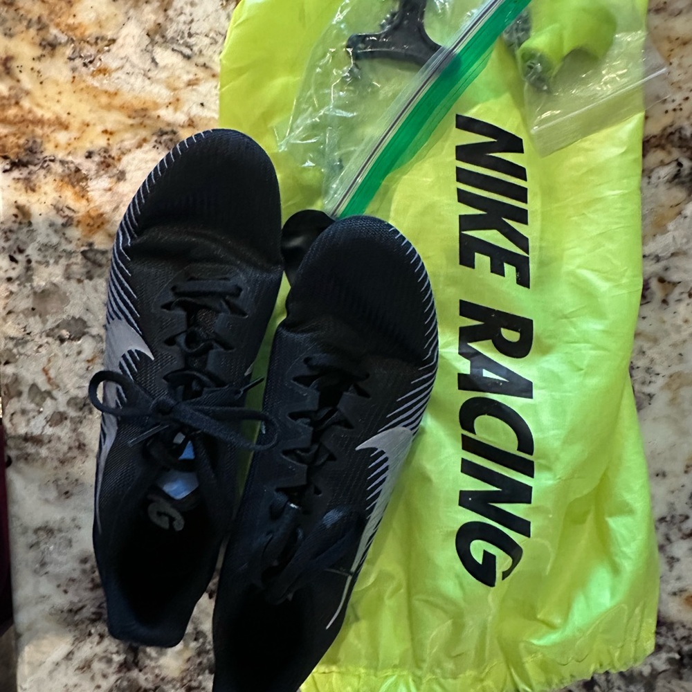 Nike womens track shoes